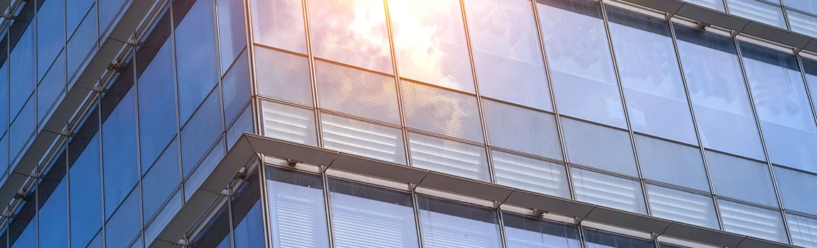 UV-Resistant Glass Experts in Iona, FL